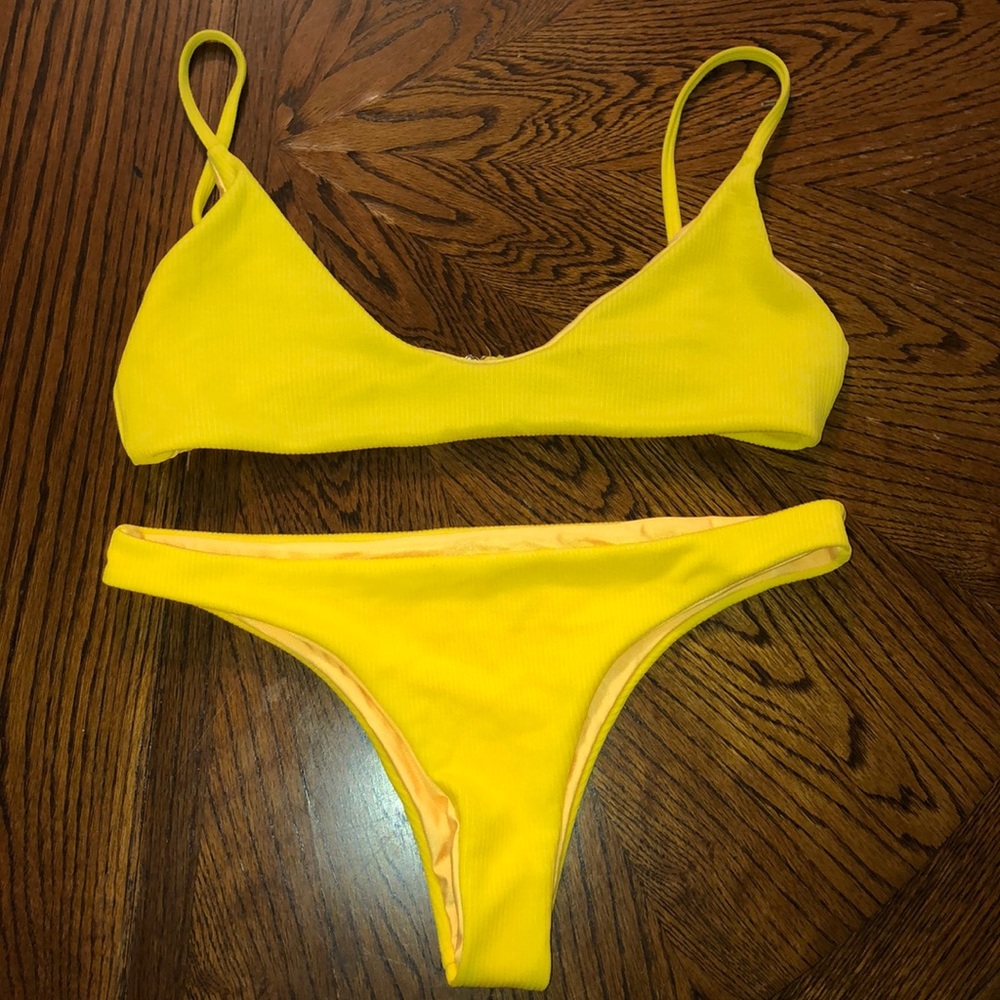 Romwe yellow bikini
